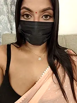Tamil hot whiskey girl online show from 09.19.25