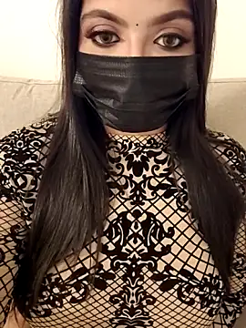 Snapshot of Tamil_hot_whiskey_girl chatting on 10.24.25 Tamil hot whiskey girl online show from 10.24.25