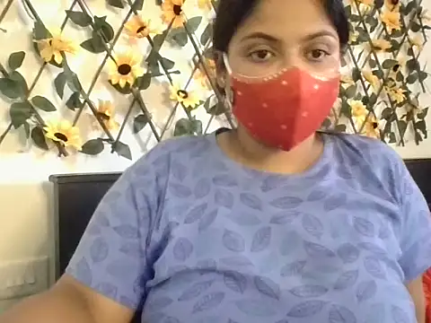 Snapshot of Tamil_hot_whiskey_girl chatting on 03.11.26 Tamil hot whiskey girl online show from 03.11.26