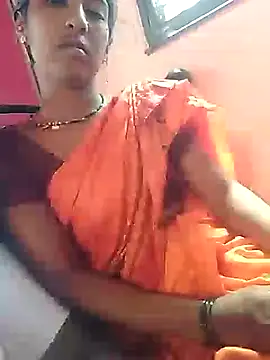 Snapshot of Sonia_Mehra6 chatting on 03.14.25 Sonia Mehra6 online show from 03.14.25