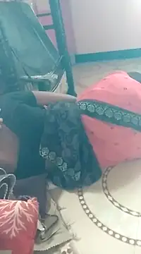 Snapshot of Sonia_Mehra6 chatting on 03.21.25 Sonia Mehra6 online show from 03.21.25