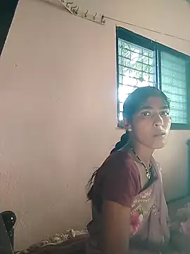 Snapshot of Sonia_Mehra6 chatting on 09.19.25 Sonia Mehra6 online show from 09.19.25