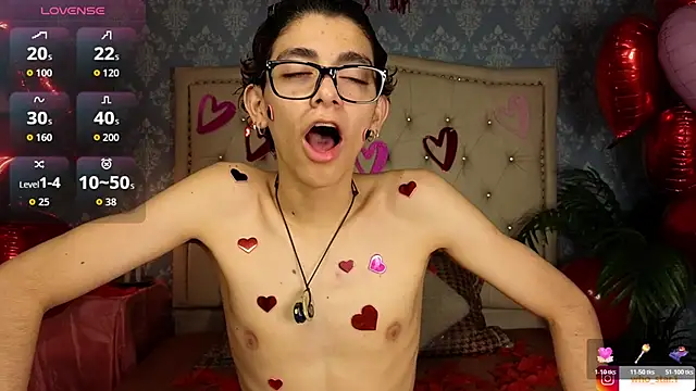 Snapshot of Matty_Sparkk chatting on 02.11.26 Matty Sparkk online show from 02.11.26