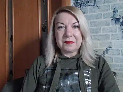 Snapshot of Lillia_Ray chatting on 02.24.26 Lillia Ray online show from 02.24.26