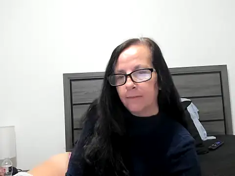 peachgoddess online show from 10.22.25