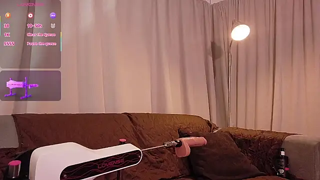 YuliethPetite online show from 11.30.25