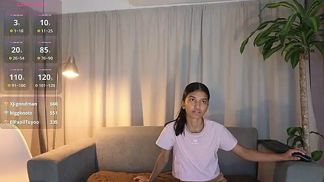 YuliethPetite online show from 01.09.26