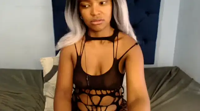 ShyTiny Bae online show from 03.19.25