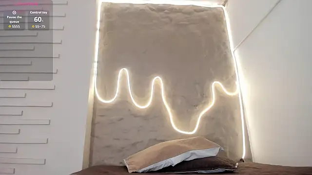 Snapshot of Any_Roberth chatting on 10.30.25 Any Roberth online show from 10.30.25