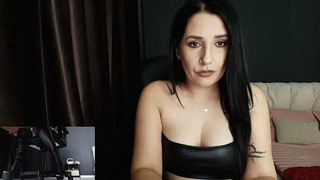 missdyaa online show from 09.10.25