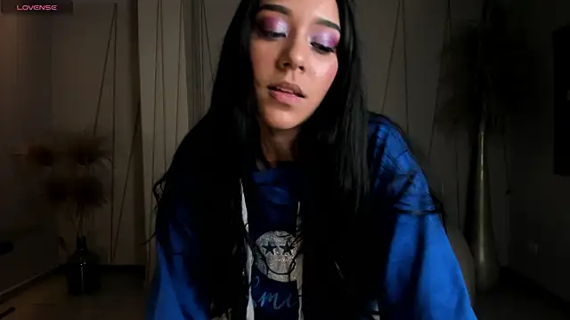 AmaliaCrus online show from 09.18.25