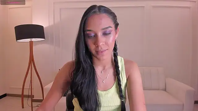 AmaliaCrus online show from 10.02.25