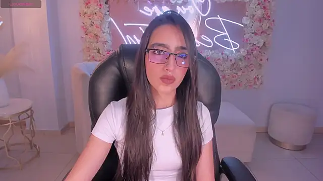 LarisaSmirnov online show from 11.27.25