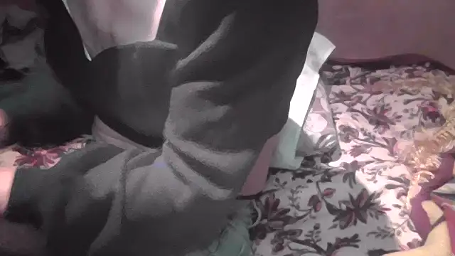 Snapshot of JoaoPinto0 chatting on 10.06.25 JoaoPinto0 online show from 10.06.25