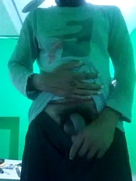 Snapshot of Treeskothik chatting on 03.14.25 Treeskothik online show from 03.14.25