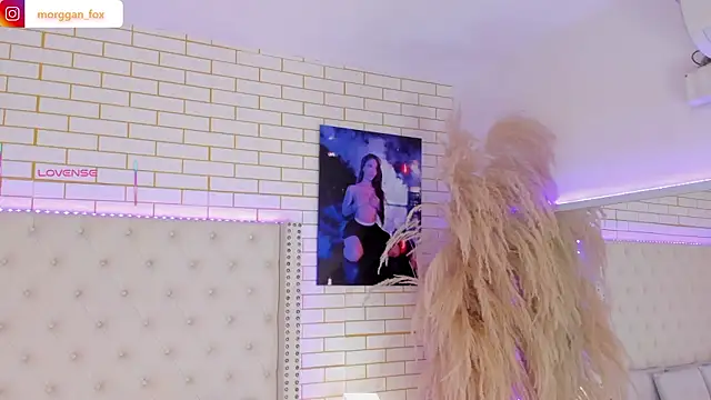 Morggan Fox  online show from 03.14.26