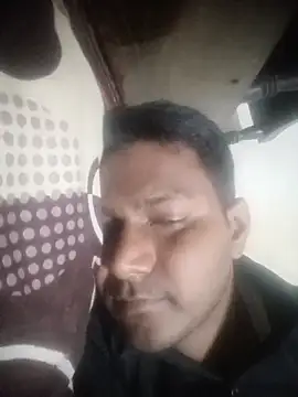 Snapshot of vikesh05 chatting on 03.02.26 vikesh05 online show from 03.02.26