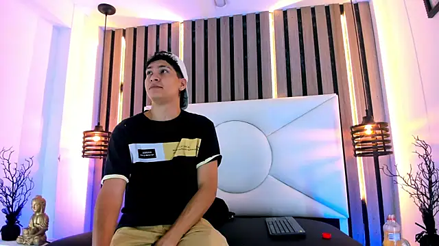 Jhojan twink online show from 11.01.25