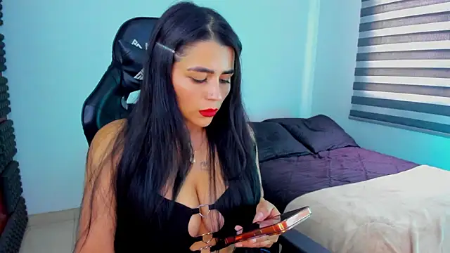 hannarusso online show from 03.04.26