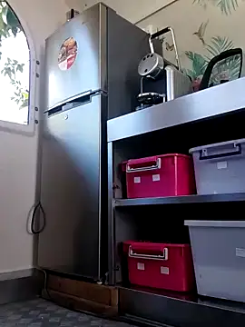 emiliemilf online show from 03.11.26