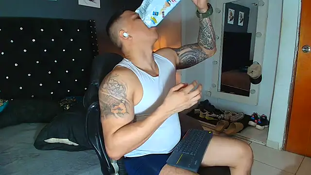 ethan dalton  online show from 09.22.25