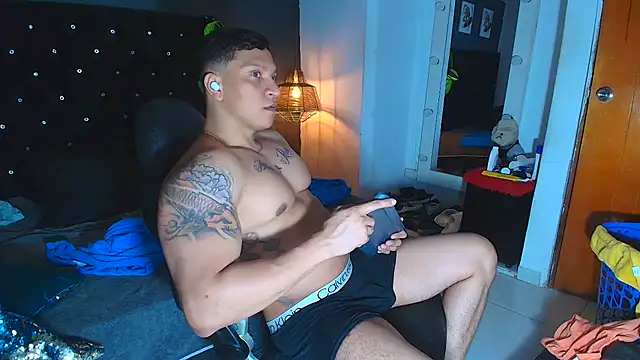 ethan dalton  online show from 11.25.25