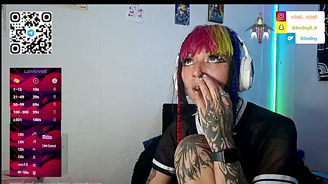 Snapshot of d3m0ny0_0 chatting on 01.17.26 d3m0ny0 0 online show from 01.17.26