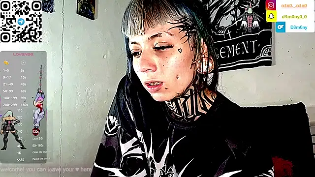 Snapshot of d3m0ny0_0 chatting on 07.27.26 d3m0ny0 0 online show from 07.27.26