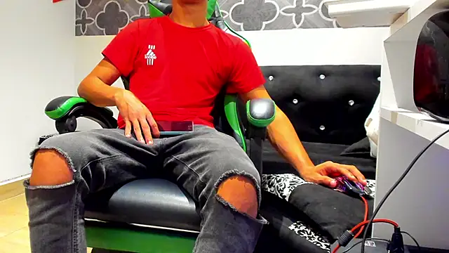 317894 online show from 01.07.26