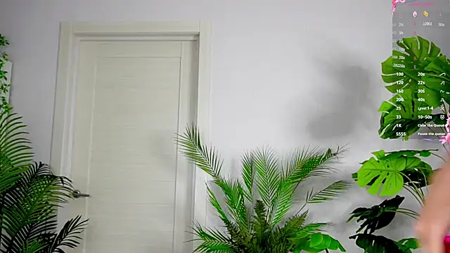 Sweet Piece online show from 10.03.25