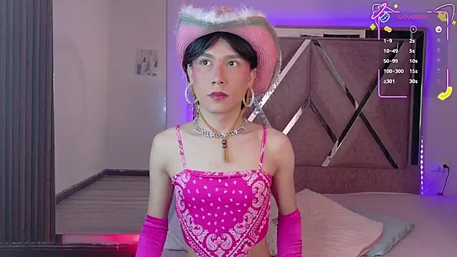 Ash Femboy online show from 11.08.25