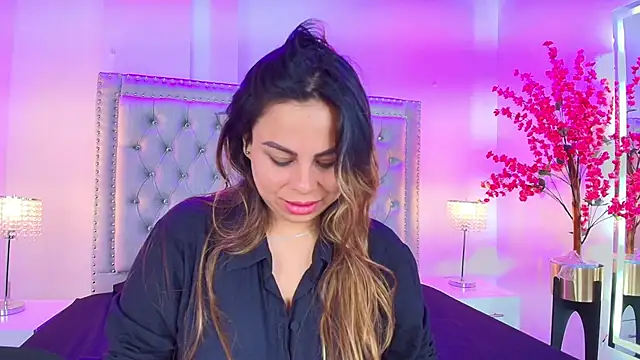 Lia adamsss online show from 10.18.25