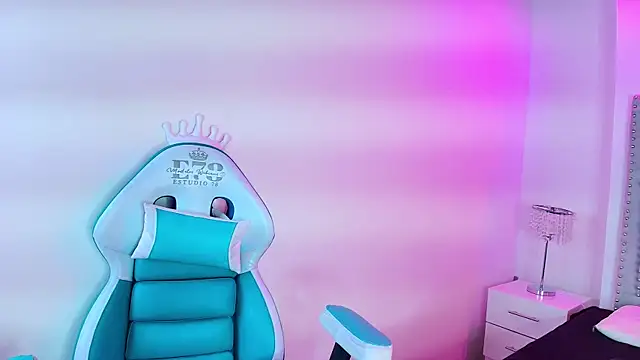 Snapshot of Lia_adamsss chatting on 02.05.26 Lia adamsss online show from 02.05.26