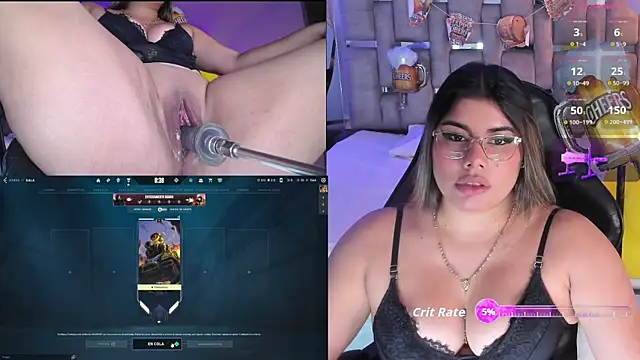 Snapshot of IsaCutie chatting on 09.30.25 IsaCutie online show from 09.30.25