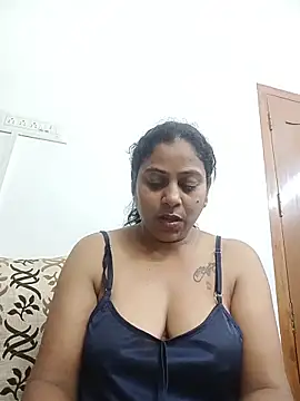 Snapshot of JENNIFERtamil chatting on 06.12.26 JENNIFERtamil online show from 06.12.26