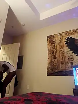 thegenie101 online show from 04.25.26