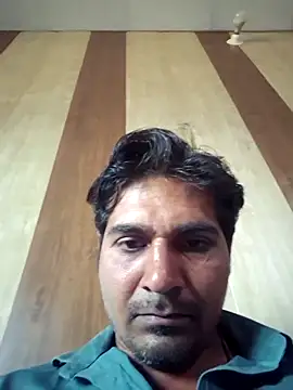 Snapshot of johnny8731 chatting on 02.14.26 johnny8731 online show from 02.14.26