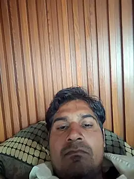 Snapshot of johnny8731 chatting on 02.20.26 johnny8731 online show from 02.20.26