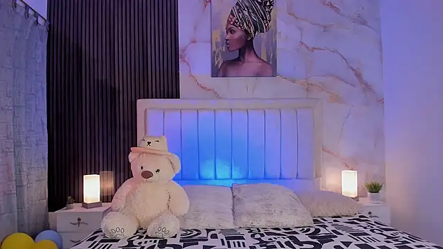 Snapshot of peachandtyron_ chatting on 09.29.25 peachandtyron  online show from 09.29.25