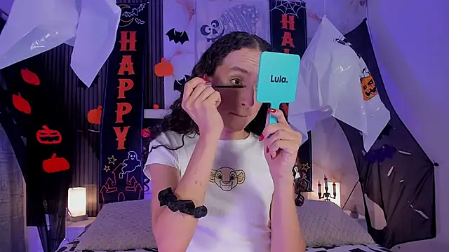 Snapshot of peachandtyron_ chatting on 10.27.25 peachandtyron  online show from 10.27.25