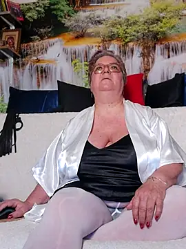 QueenPammy1 online show from 02.21.26