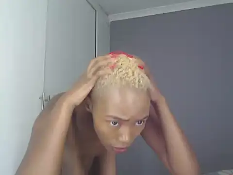 PREGGYGODESS online show from 02.25.26