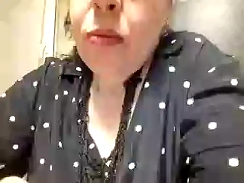 Snapshot of mimi19820 chatting on 03.08.26 mimi19820 online show from 03.08.26