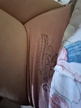 Snapshot of Bogdanadelina chatting on 03.18.25 Bogdanadelina online show from 03.18.25