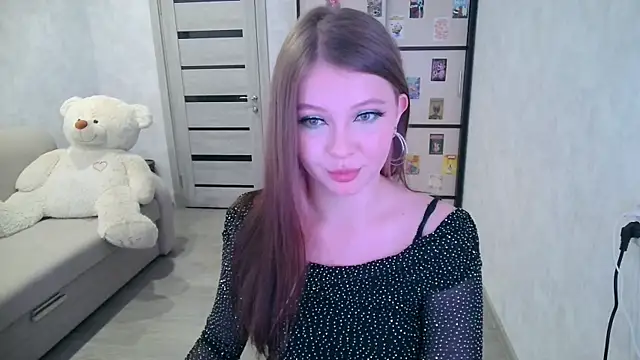Snapshot of GinnyBlacky chatting on 08.06.26 GinnyBlacky online show from 08.06.26