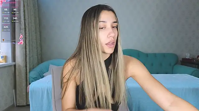 hot ass 18 online show from 03.02.26