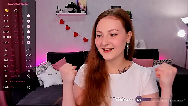 Snapshot of VelvetCherry_ chatting on 09.26.25 VelvetCherry  online show from 09.26.25