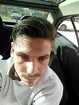 Snapshot of Eugenioo123 chatting on 12.22.25 Eugenioo123 online show from 12.22.25