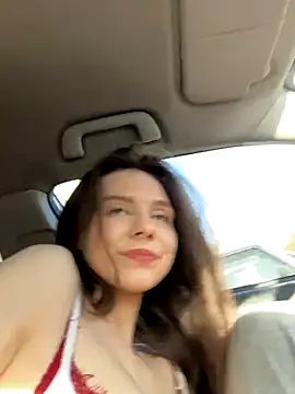 MilaBee online show from 10.25.25