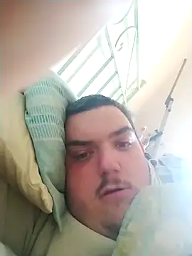 Snapshot of Piono chatting on 03.20.25 Piono online show from 03.20.25